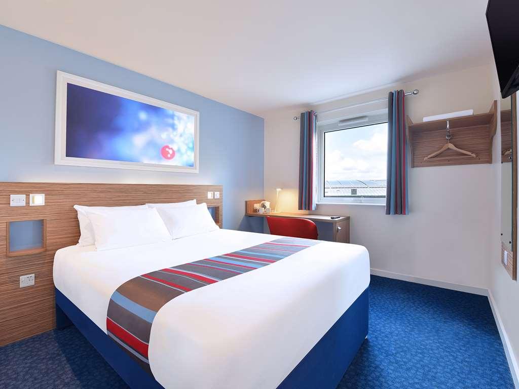 Travelodge Stafford Central Habitación foto